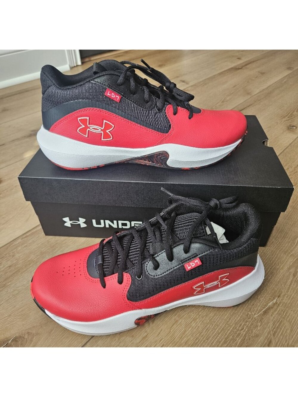 Under Armour Mens Size 12 Lockdown 7 Red Black White Basketball Sneakers Shoes